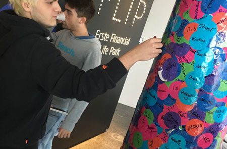 Schüler im flip-Museum