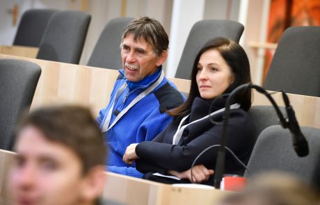 TeilnehmerInnen Jugendparlament im Großen Redoutensaal